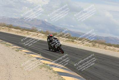 media/May-05-2025-Moto Forza (Mon) [[3c1838c5e5]]/2-B Group/Session 2 (Turn 7 Inside)/